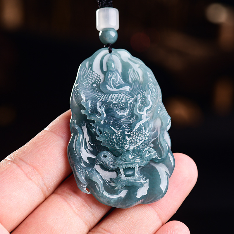 Vintage Fashion Jewelry - Collier pendentif Dragon en jadéite birmane