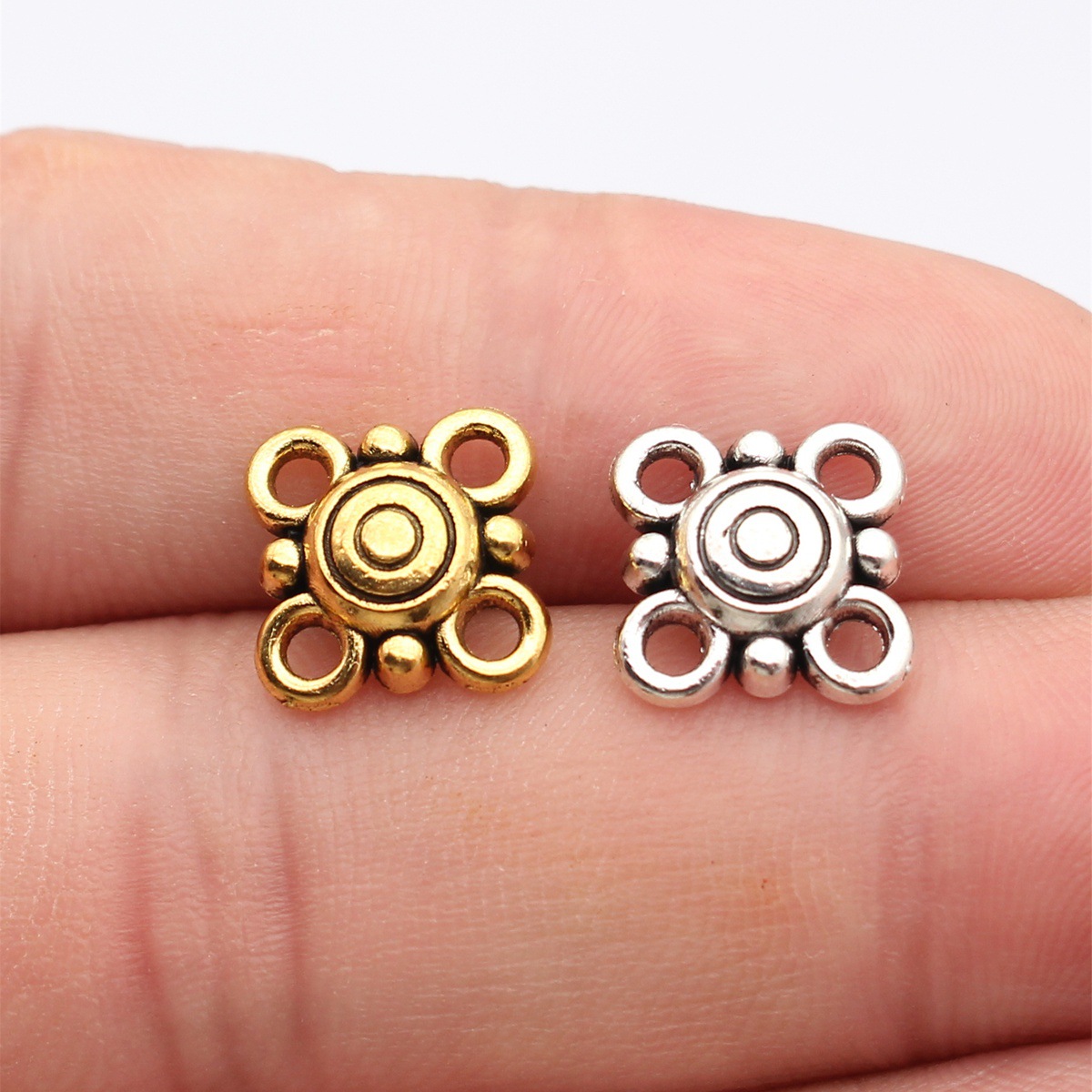 Vintage Fashion Jewelry - WYSIWYG 20 pièces 15x15mm Connecteurs Breloques