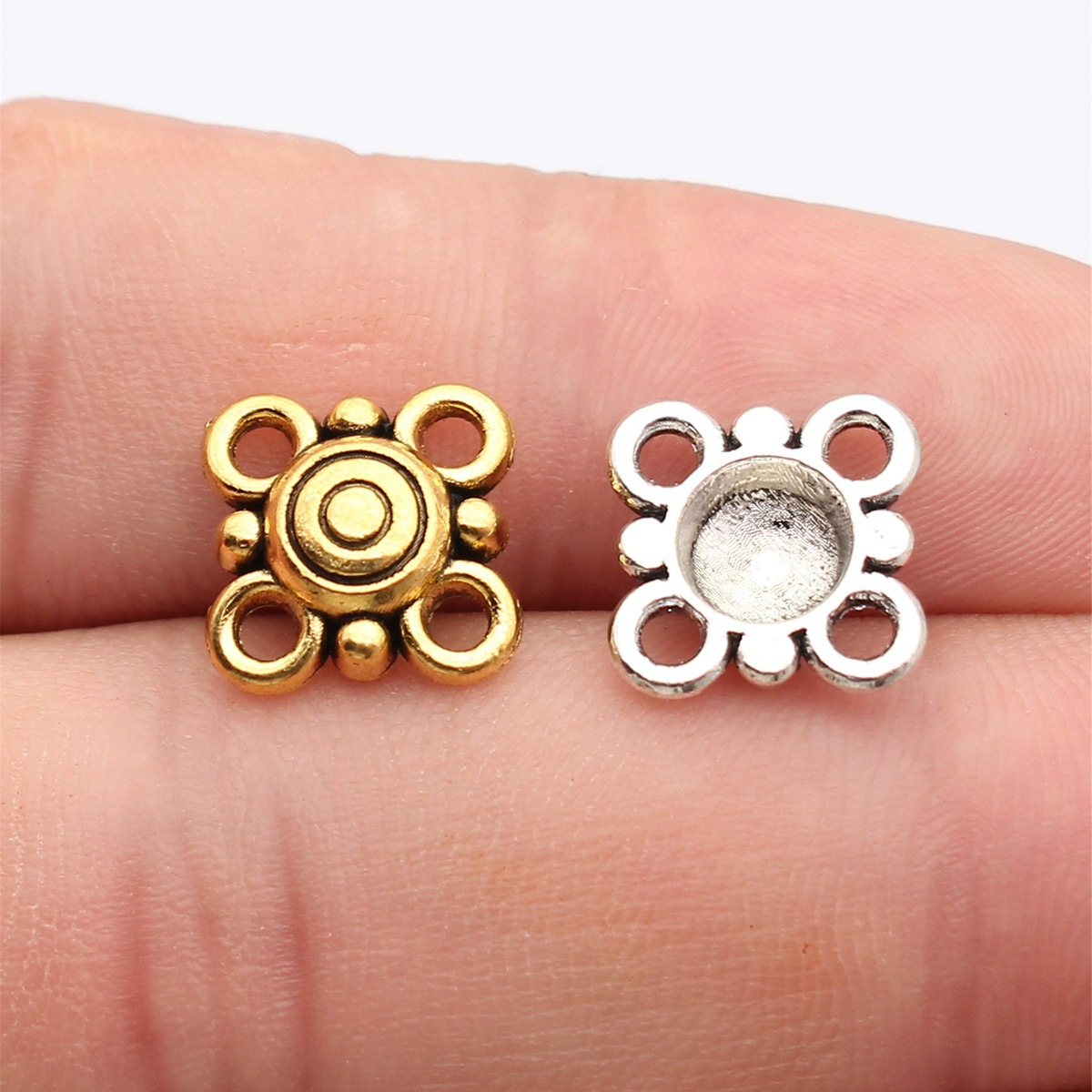 Un petit cadeau d'une broche à - Vintage Fashion Kyoto avis et prix